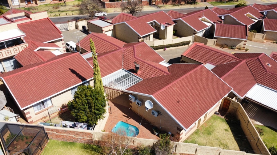 3 Bedroom Property for Sale in Pentagon Park Free State